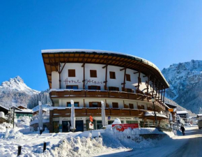 Hotel Des Alpes